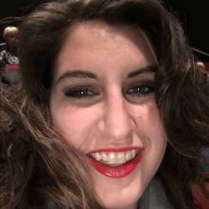 Meet your Posher, Tonia